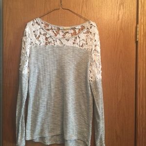 Long sleeved gray top with lace inset